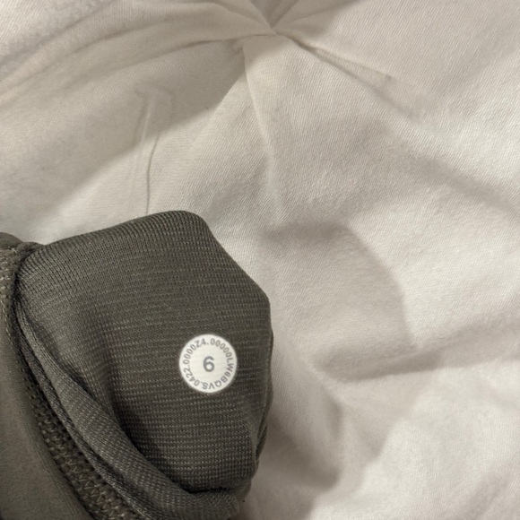 LULULEMON Align High Rise Crop Leggings in Olive Green 6 - Picture 4 of 5